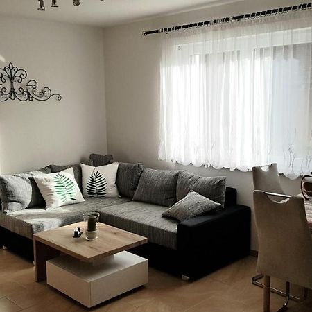 Ferienwohnung Regina Stuppach 外观 照片